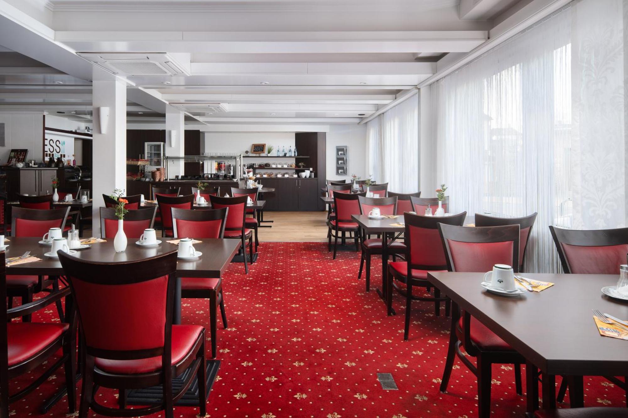 Western Heide Hotel