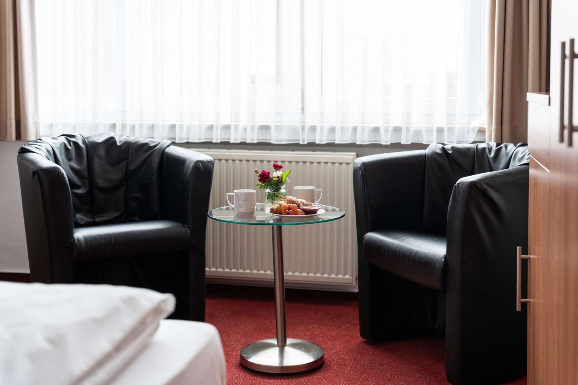 Western Heide Hotel 3*