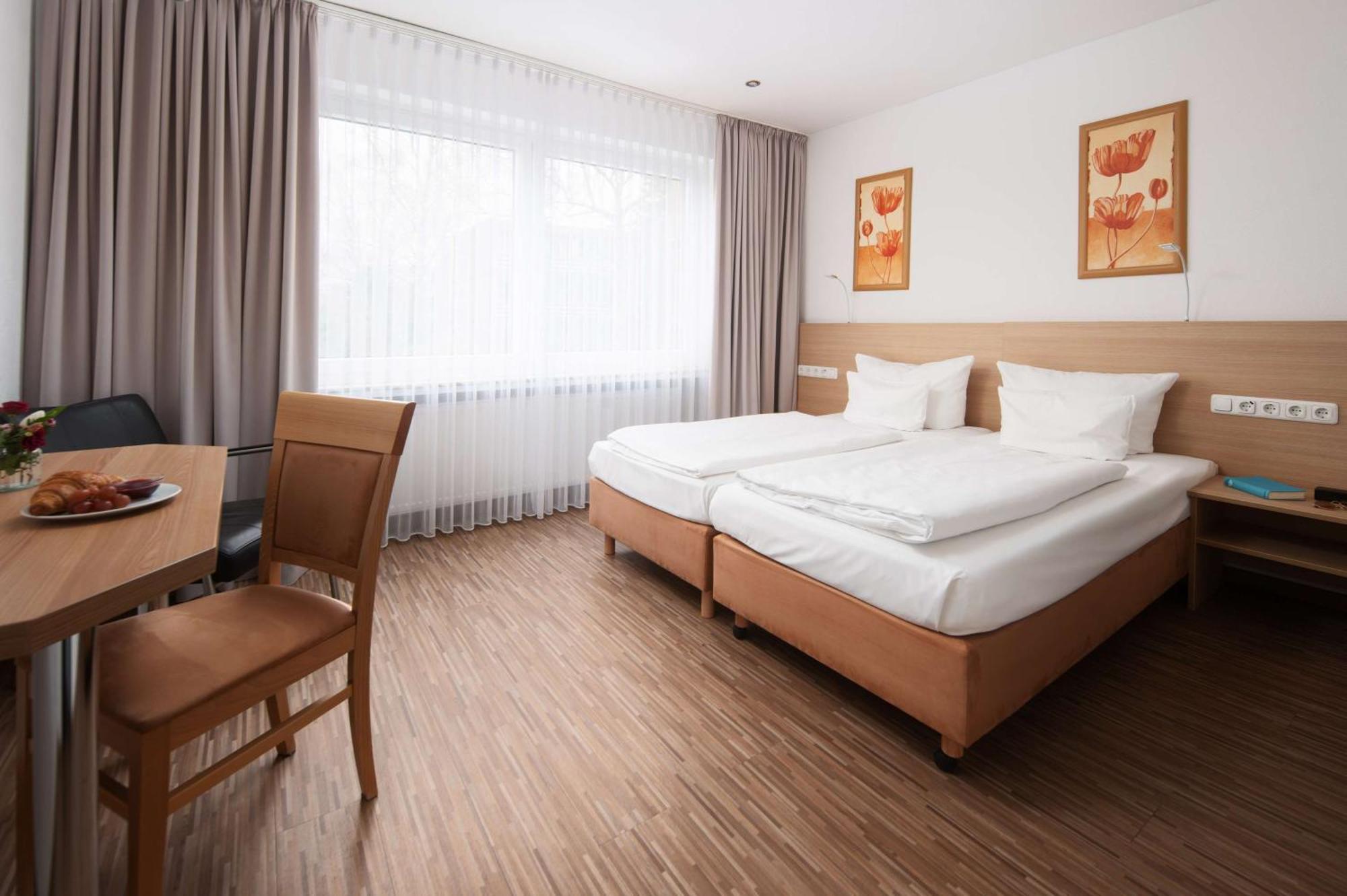 Hotel Western Heide 3*